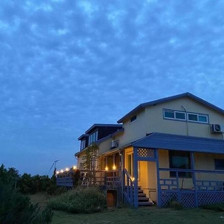 Warang Guesthouse Jeju Extérieur photo